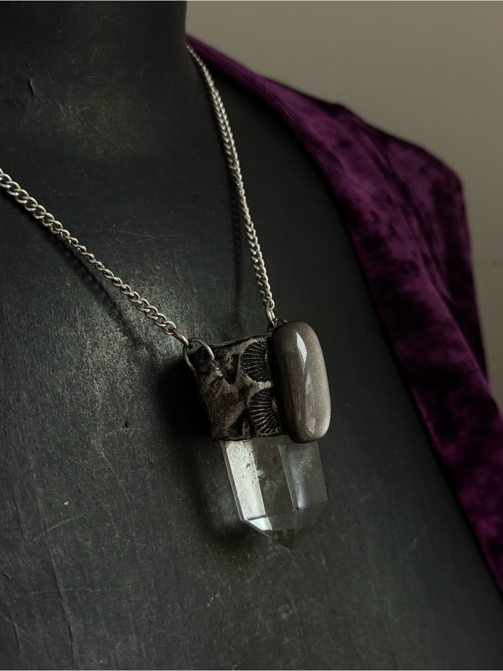 Clear quartz Crystal Point Pendant Necklace obsidian jewelry for protection - Picture 4 of 10